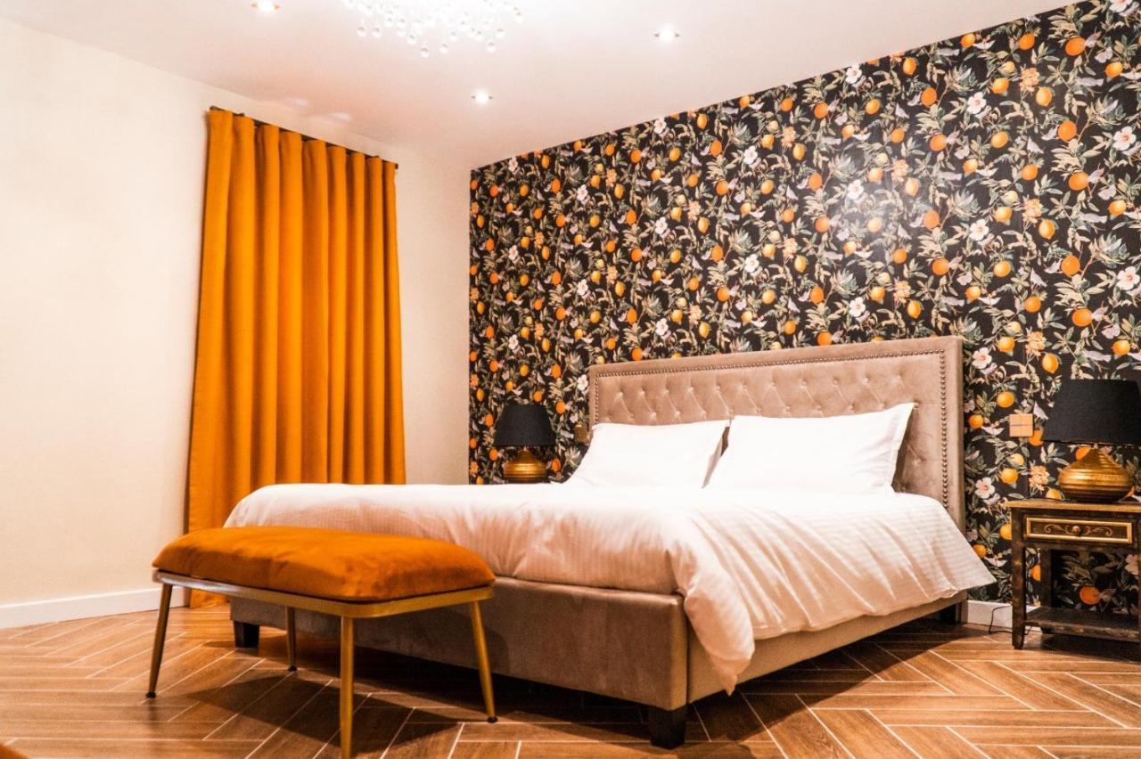 The Red Farm Relais & Spa Iklin Ngoại thất bức ảnh