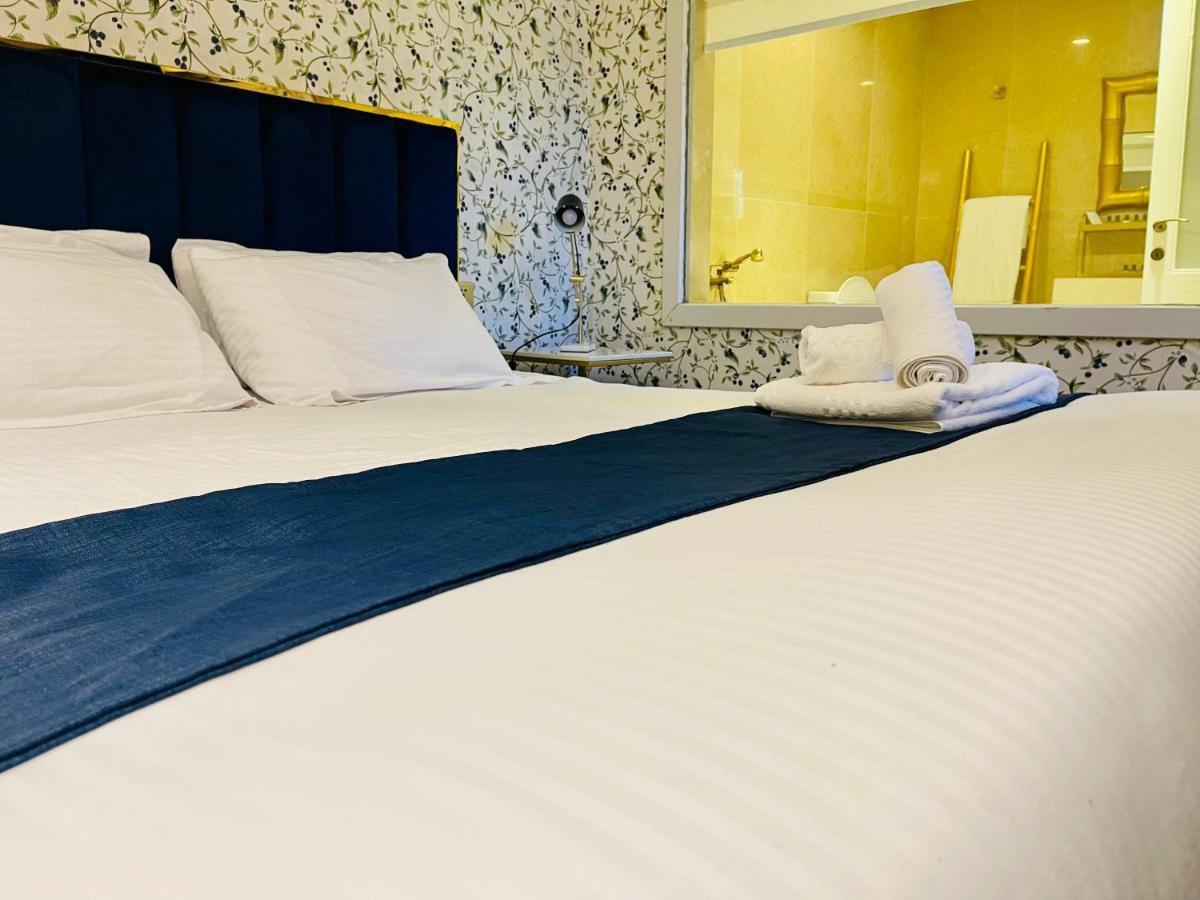 The Red Farm Relais & Spa Iklin Ngoại thất bức ảnh