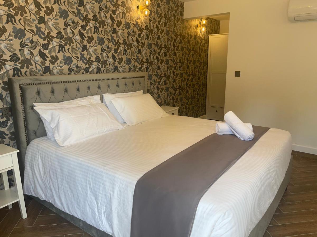 The Red Farm Relais & Spa Iklin Ngoại thất bức ảnh