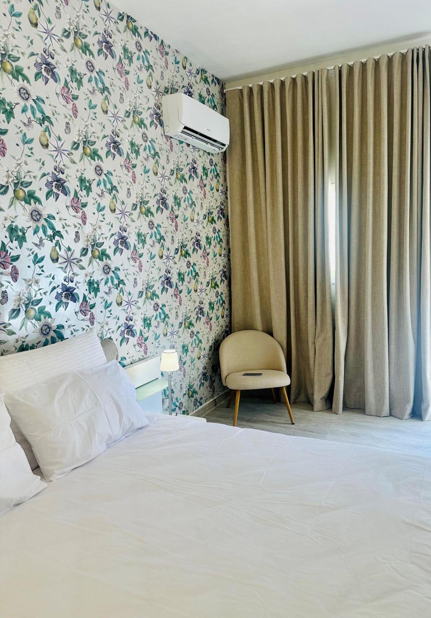 The Red Farm Relais & Spa Iklin Ngoại thất bức ảnh